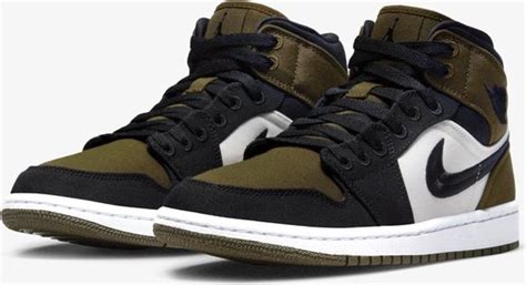 nike jordan 1 maat 41|jordan 1 leather shoes.